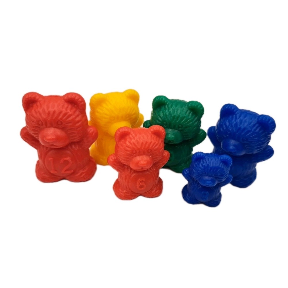 74 Plastic Counting Bears Small, Medium, Large 4 Colors yellow, Green, Red, Blue